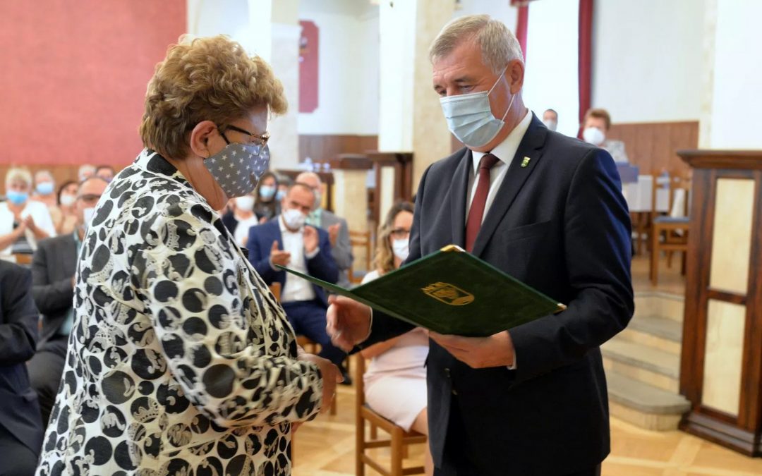 Pro Urbe Emlékérmet kapott a móri karitászcsoport